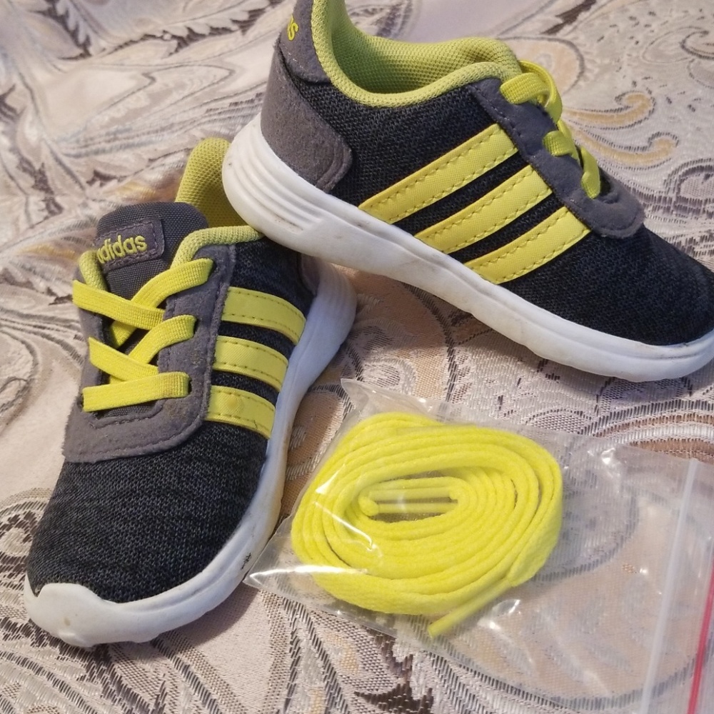 Toddler shoes